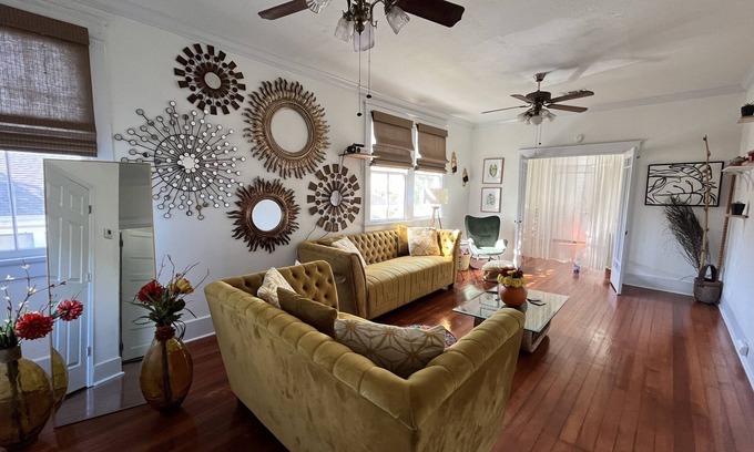 Gentilly Terrace House | 5 mins from French Quarters & Downtown New Orleans. Safe, Private & Quite living
