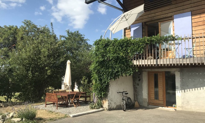 Saint-Paul-en-Chablais House | 5 mins Stations of Bernex, Thollon memises, and beaches of lake leman