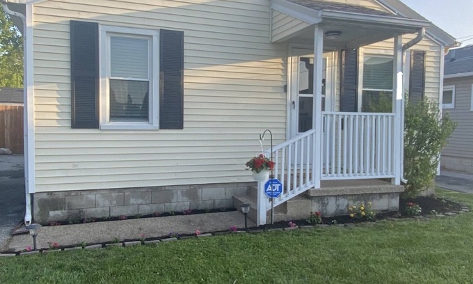 Sandusky House | 5 mins to Cedar Point & Sports Force