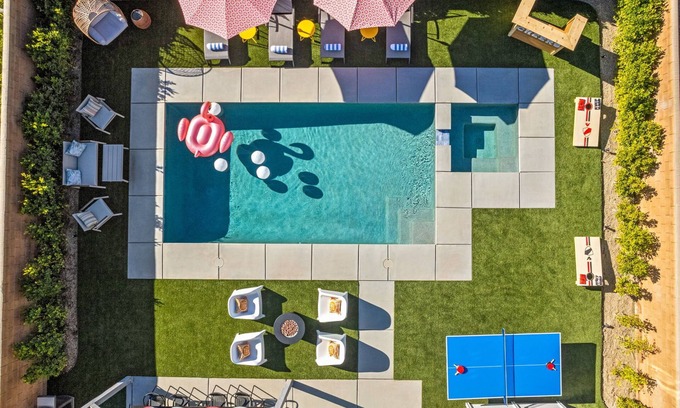Anastacia House | 5 mins to Coachella - Resort-Style Pool and Spa