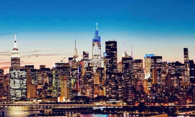 Hunters Point Apartment | 5 mins to Midtown Amazing City View Luxury Urban Oasis 1 Bedroom Apartment