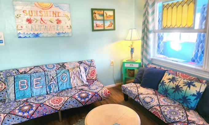 Grover Beach House | 5 MINUTE Walk to Beach! 3 br 2 bath Gorgeous Private CLASSIC California Bungalow