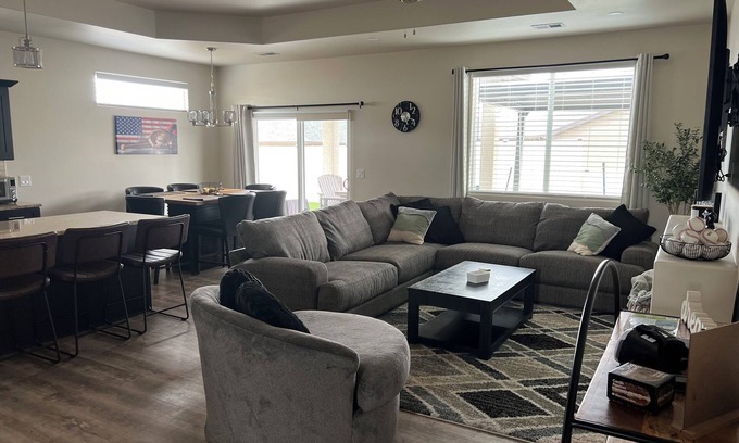 Grand Junction House | 5 minutes to CMU and Down town Grand Junction