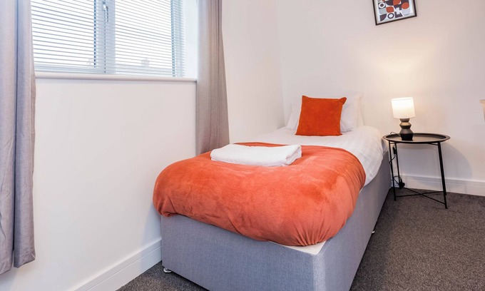 Durham House | 5 Monks Crescent