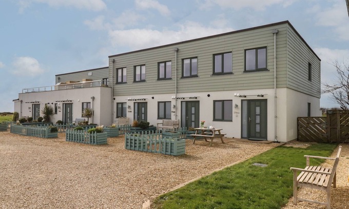 Bolberry Cottage | 5 OCEAN REACH, pet friendly, character holiday cottage in Bolberry