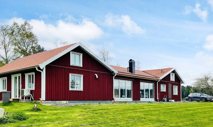 Otterstad House | 5 person holiday home in LIDKÖPING