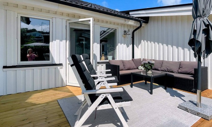 Haellsvik House | 5 person holiday home in TORSLANDA-By Traum
