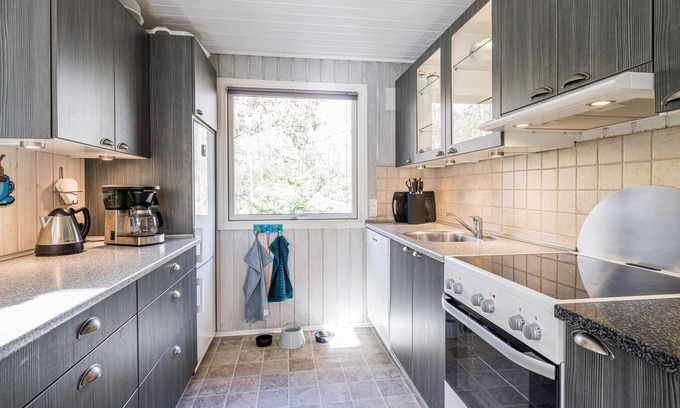 Henne House | 5 person holiday home in Henne