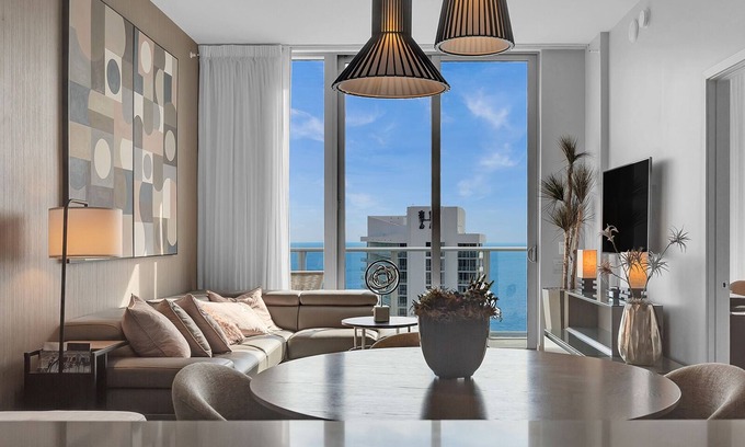 Hallandale Beach Condo | 5 ★ PH BREATHTAKING Ocean View Brand New 2BR/BTH