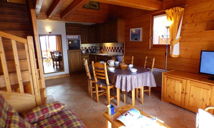 Bisanne 1500 Apartment | 5-Room Ski-In/Out Apartment with Parking - Sleeps 9 - Near Les Saisies