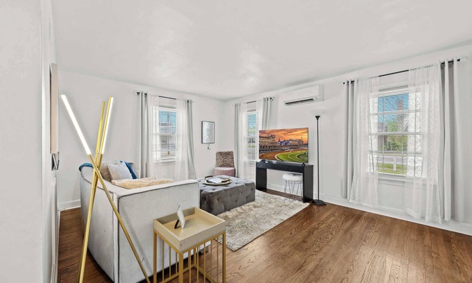 Audubon Apartment | 5 Spacious Units Close to Downtown & Expo Center