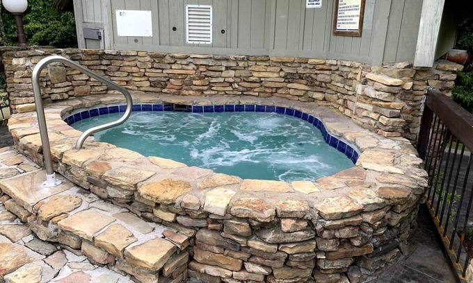 Chalet Village Apartment | 5 Star 3 bd 3ba Serenity Views w Pool Fireplace