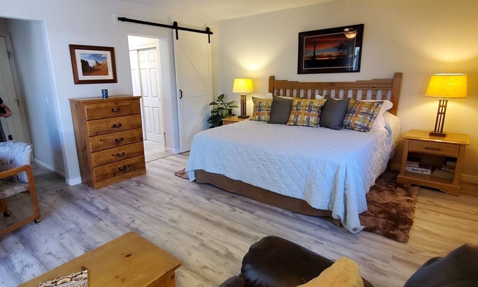 Sun City Condo | '5-Star Accommodation'-Pristine Sun City Golf Community