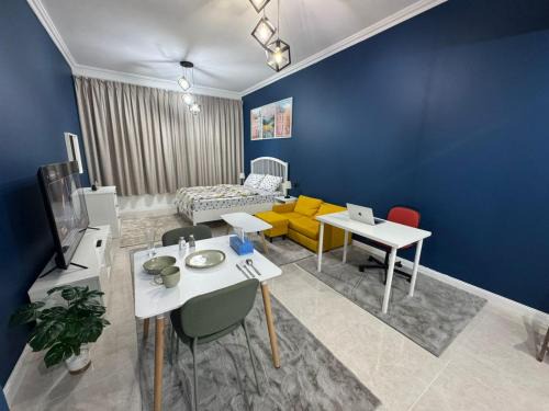 Ajman Apartment | 5 Star Comfort - Luxury Sea View