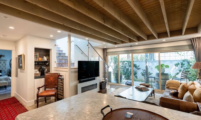 Dana Point House | 5 star location, newly remodeled coastal elegance property centrally located to downtown Dana Poin