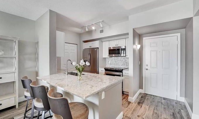 Boynton Beach Condo | 5-star luxury 2bd/2bth 11th floor condo steps from intracoastal