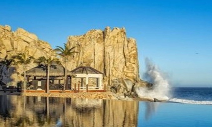 Marina Hotel | 5 STAR LUXURY Grand Solmar Oceanview Master Bedroom Suite