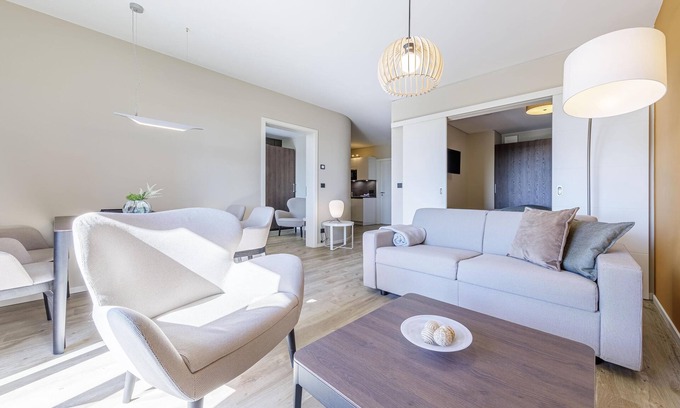 Ostseebad Wustrow Apartment | 5-star vacation apartment Sonnenberg between the Bodden and the Baltic Sea