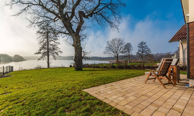 Krakow am See House | 5-star vacation home directly on the lake with sauna-fireplace-103m² for 4 persons