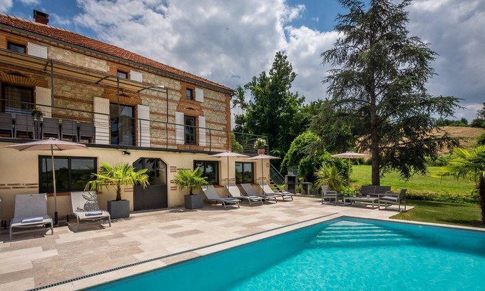 Montesquieu Villa | 5-star vacation villa Riviere Souleilade