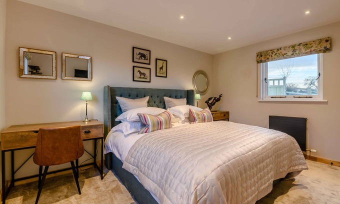 Finghall House | 5 Star with far reaching views in North York nPet friendly, village pub & walks