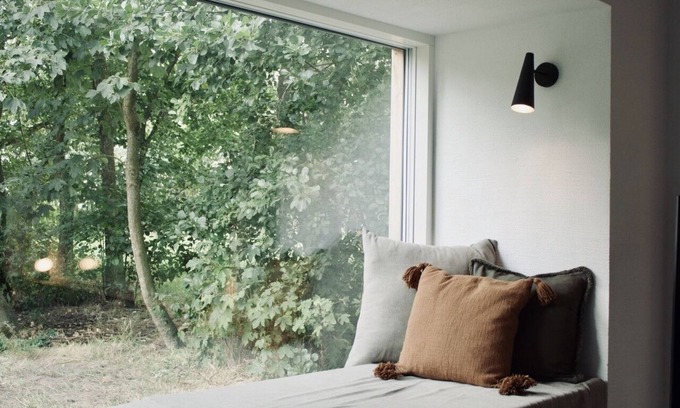 Rodenas House | 5* thatched roof house Ziegelmacher Achten 6600sqm natural garden with pond and outdoor sauna