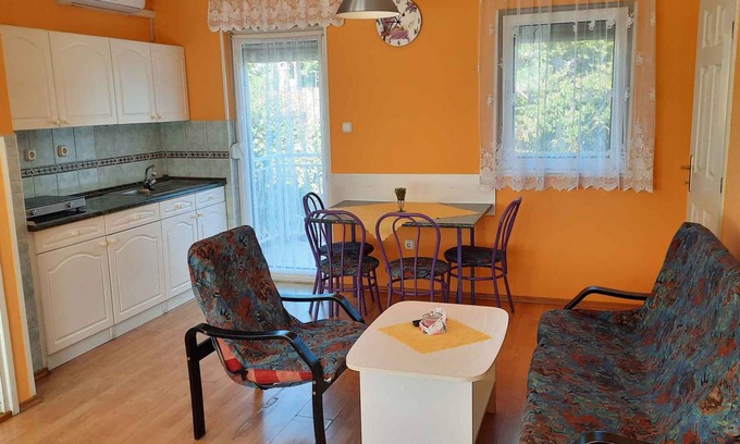 Siofok Apartment | 50 m² Apartment ∙ 1 bedroom ∙ 4 guests