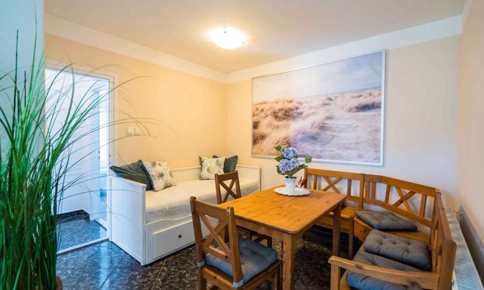 Siofok Apartment | 50 m² Apartment ∙ 2 bedrooms ∙ 6 guests