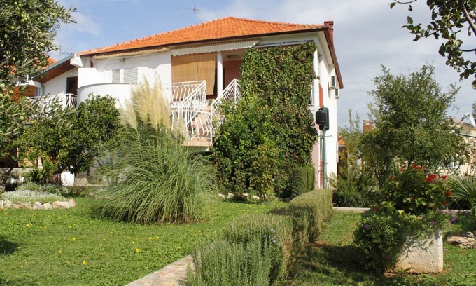 Nevidane Apartment | 50 m² Apartment ∙ 2 bedrooms ∙ 4 guests
