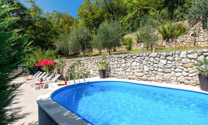 Medveja House | 50 m² House ∙ 1 bedroom ∙ 5 guests