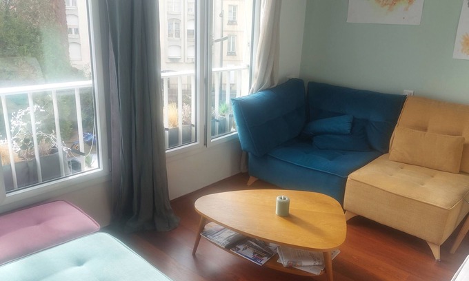Quartier de Javel Apartment | 50 m² very quiet Beaugrenelle 20' from the Eiffel Tower by the banks of the Seine.
