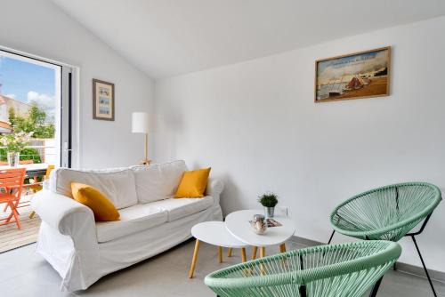 Barbatre House | 500m de la plage - Maison 6 adultes & 1 enfant