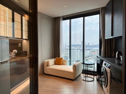 Pattaya Bay Apartment | 502 Edge芭提雅市中心25楼高层海景服务公寓,芭提雅海湾景观,近沙滩,步行街,购物中心