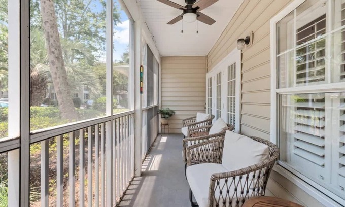 Saint Simons Heights Apartment | 506 Barnes Plantation- Ground Floor Unit