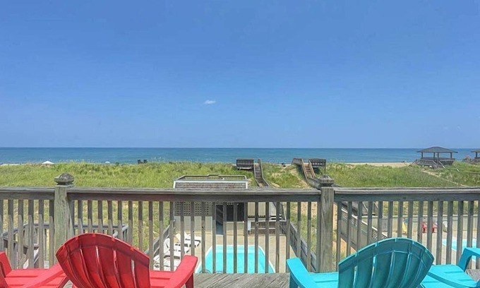 Kill Devil Hills House | 5090 Hook Line Sinker * Oceanfront * pool hot tub