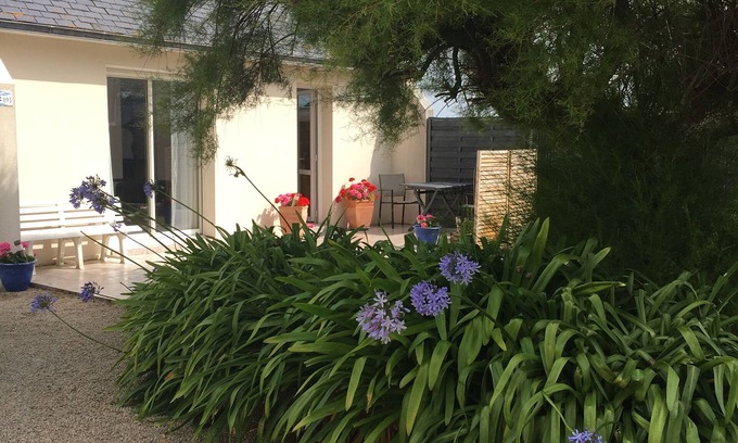 Santec House | 50m from the sea Holiday house for 2 people in Dossen