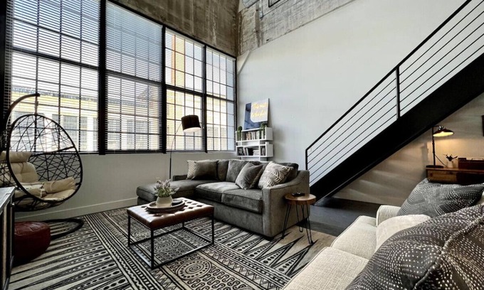 Otterbien Home Apartment | 5104 Cartridge Factory Loft