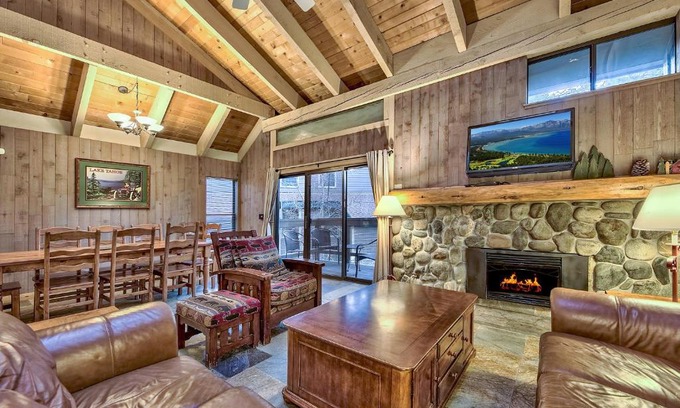 South Lake Tahoe House | 511 Pine Grove