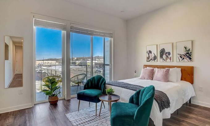 Avondale Apartment | 52 m² Apartment ∙ 2 guests