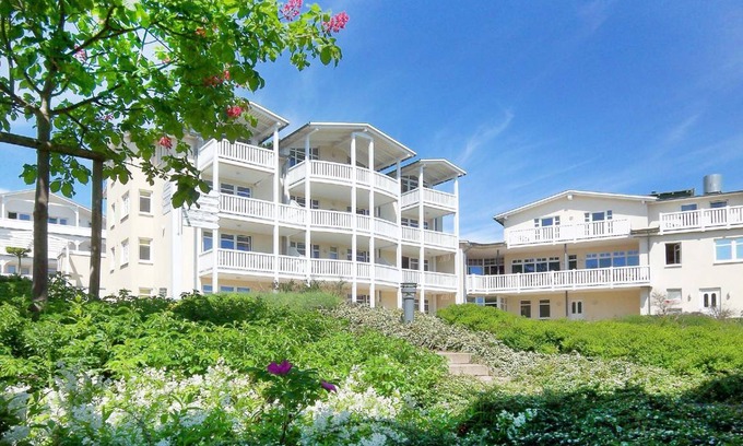 Gohren Apartment | 52 m² Apartment ∙ 1 bedroom ∙ 3 guests