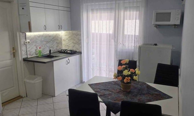 Siofok Apartment | 52 m² Apartment ∙ 2 bedrooms ∙ 4 guests
