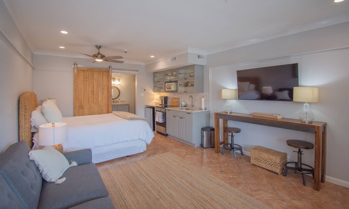 Saint Helena Island Apartment | 522 Sunsuite - New to VRBO! Resort Access Included!