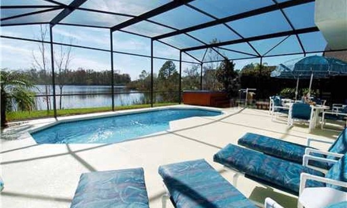 Thousand Oaks Villa | 534 - Stunning 4 Bedroom Home with South Facing Pool, Hot tub and Water View