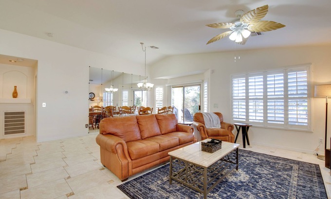 Gilbert House | 55 + Gilbert Home w/Yard, Golf Course On-Site