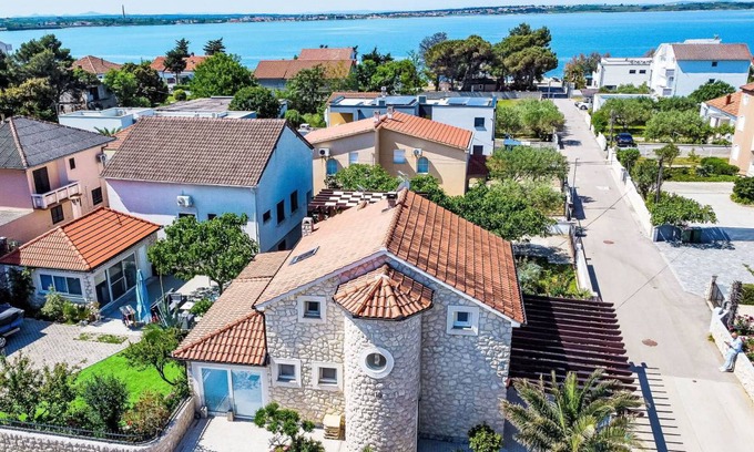 Vrsi Apartment | 55 m² Apartment ∙ 2 bedrooms ∙ 4 guests