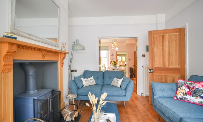 Seaton House | 55 Queen Street
