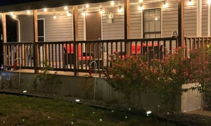 Donna House | 55+ VP Resort, Pool, Hot Tub, Fitness Center, Restaurant, Dog Parks, RC Cart