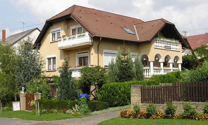 Heviz Apartment | 56 m² Apartment ∙ 1 bedroom ∙ 2 guests