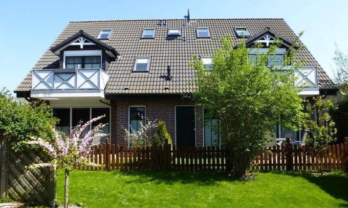 Zingst Apartment | 56 m² Apartment ∙ 2 bedrooms ∙ 3 guests
