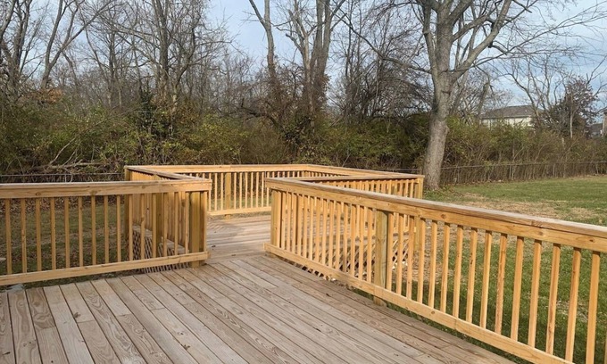 Lindenwald House | 5682 Horseshoe Bend Road · Charming 4BR Home in Liberty Township w Large Deck